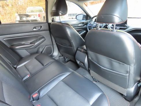 Used 2020 Nissan Altima 2.5 SR w/ Premium Package image 31