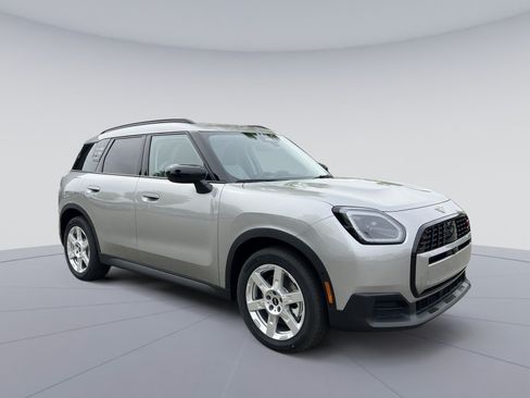 Certified 2025 MINI Cooper Countryman S AWD/4WD image 15