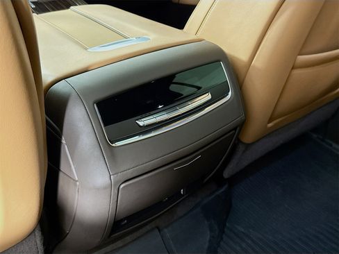 Used 2022 Cadillac Escalade ESV Sport w/ Touring Package image 27