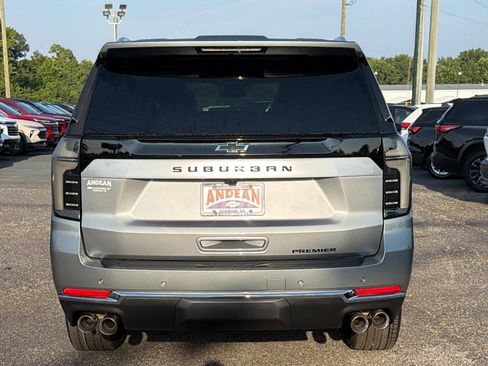 New 2026 Chevrolet Suburban Premier AWD/4WD image 13