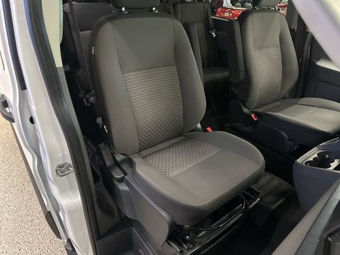 Used 2023 Ford Transit 350 XLT image 8