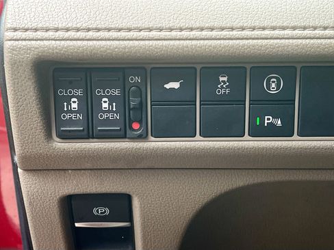 Used 2022 Honda Odyssey Touring image 10