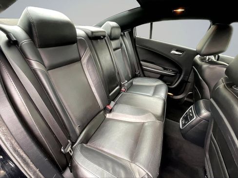 Used 2021 Dodge Charger SXT w/ Leather Interior Group image 27