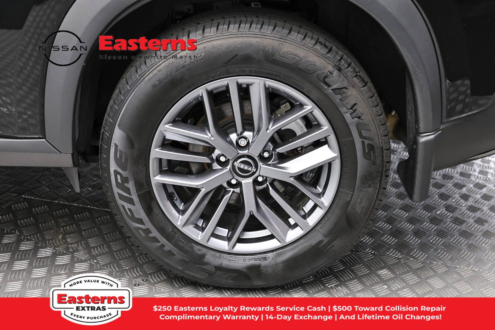 Used 2023 Nissan Rogue S AWD/4WD image 8