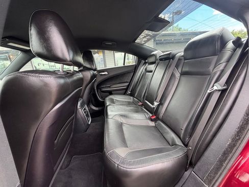 Used 2020 Dodge Charger SXT w/ Plus Group RWD image 18