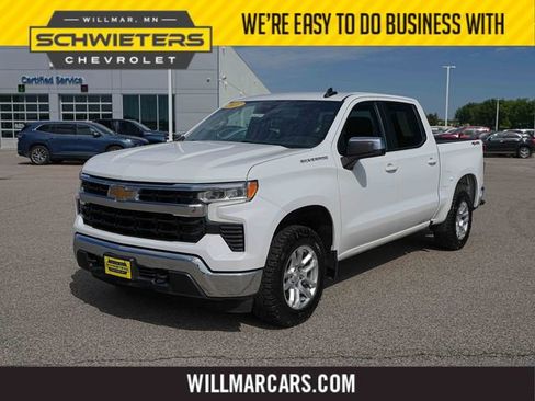 Used 2022 Chevrolet Silverado 1500 LT AWD/4WD image 1