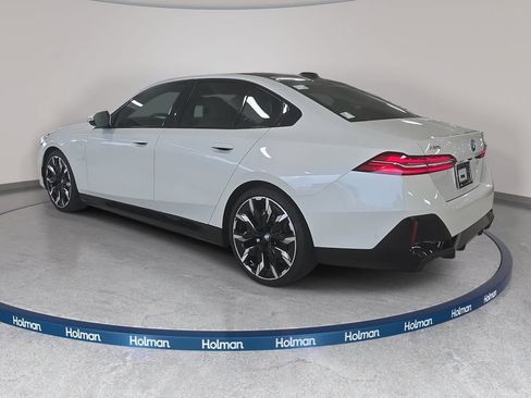 New 2027 BMW 550e xDrive AWD/4WD image 5