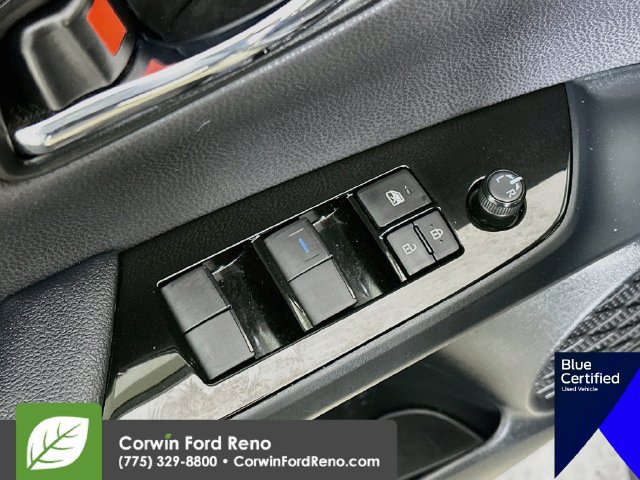 Used 2022 Toyota Prius XLE w/ Advanced Technology Package AWD/4WD image 22