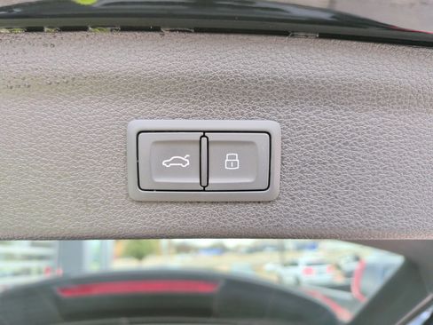 Certified 2022 Audi Q3 2.0T Premium w/ Convenience Package image 37