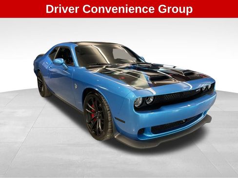 Used 2023 Dodge Challenger SRT Hellcat w/ Driver Convenience Group image 8