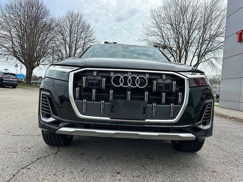 Used 2025 Audi Q7 3.0T Premium Plus AWD/4WD image 8