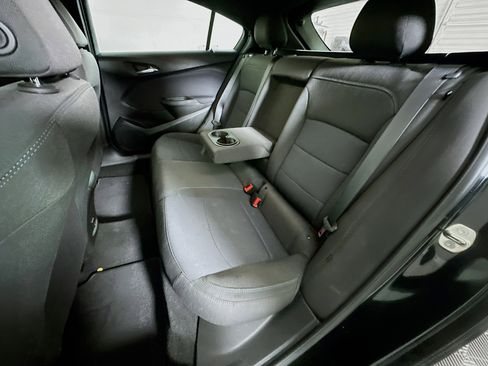 Used 2018 Chevrolet Cruze LT w/ Convenience Package image 25