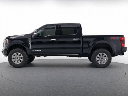 Used 2020 Ford F250 Platinum w/ FX4 Off-Road Package AWD/4WD image 6