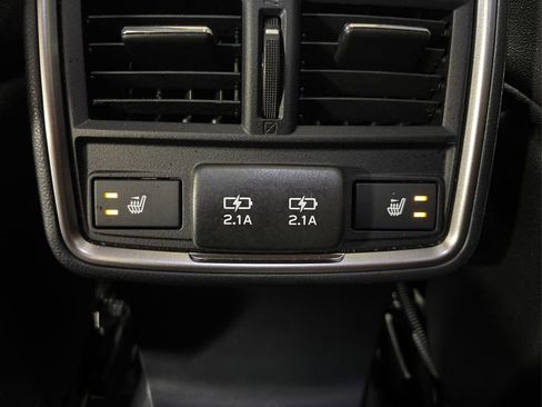 Used 2024 Subaru Forester Touring AWD/4WD image 37