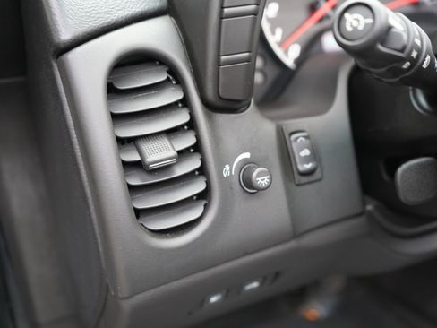 Used 2011 Chevrolet Corvette Grand Sport w/ Preferred Equipment Group image 27