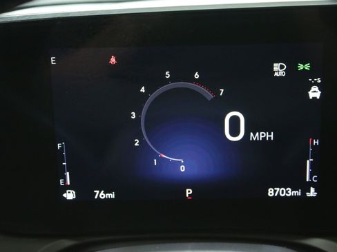 Used 2024 Buick Encore GX Preferred AWD/4WD image 17