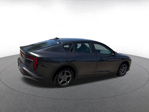 Used 2025 Kia K4 FWD image 15