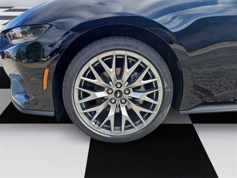 New 2025 Ford Mustang Premium image 36