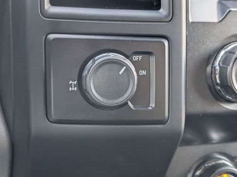 Used 2019 Ford F150 XL w/ Equipment Group 101A Mid image 12