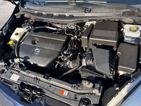 Used 2015 MAZDA MAZDA5 Touring image 23