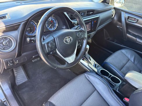 Used 2019 Toyota Corolla SE image 12