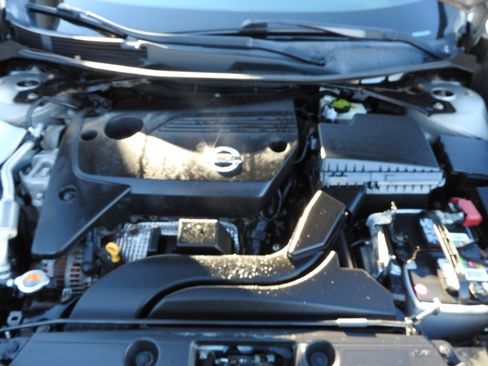 Used 2014 Nissan Altima 2.5 SL w/ Technology Package image 17