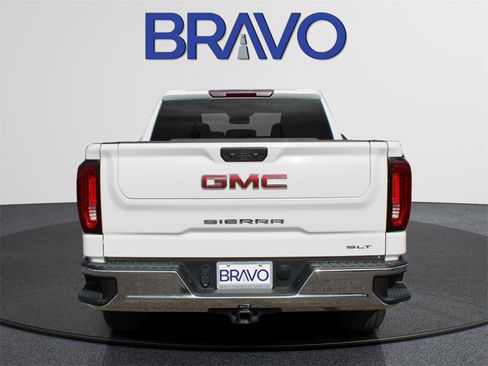 Used 2024 GMC Sierra 1500 SLT image 6