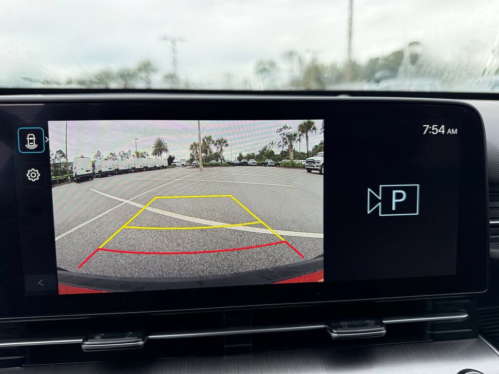 Used 2024 Hyundai Kona SEL FWD image 24
