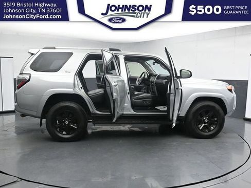 Used 2024 Toyota 4Runner SR5 Premium AWD/4WD image 47