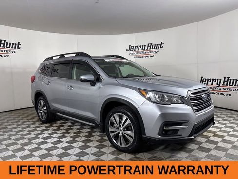 Used 2022 Subaru Ascent Limited w/ Technology Package image 4