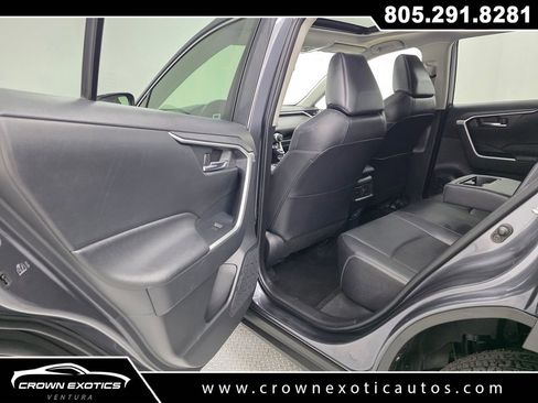 Used 2023 Toyota RAV4 XLE Premium FWD image 20