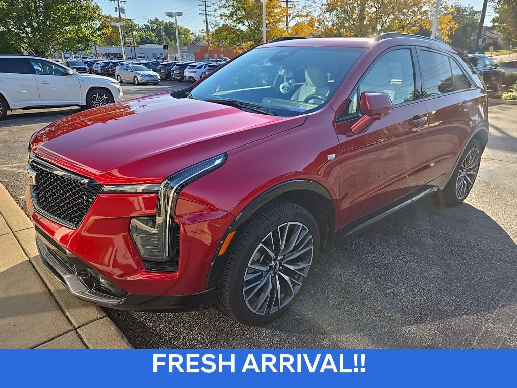 Used 2024 Cadillac XT4 Sport AWD/4WD image 6