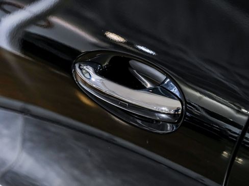 Used 2024 Mercedes-Benz GLC 300 4MATIC image 39