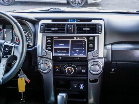 Used 2020 Toyota 4Runner SR5 image 16