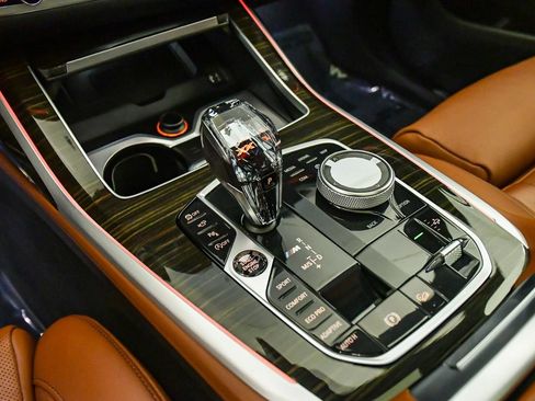 Certified 2021 BMW X7 M50i w/ Dynamic Handling Package image 30