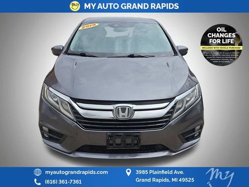 Used 2019 Honda Odyssey EX image 2