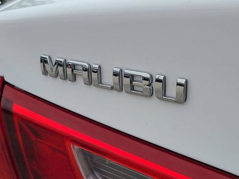 Used 2025 Chevrolet Malibu LT image 10