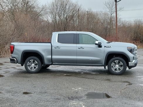 New 2026 GMC Sierra 1500 SLE w/ X31 Off-Road Package AWD/4WD image 8