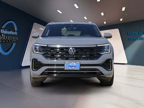 New 2026 Volkswagen Atlas Cross Sport SEL Premium R-Line AWD/4WD image 8