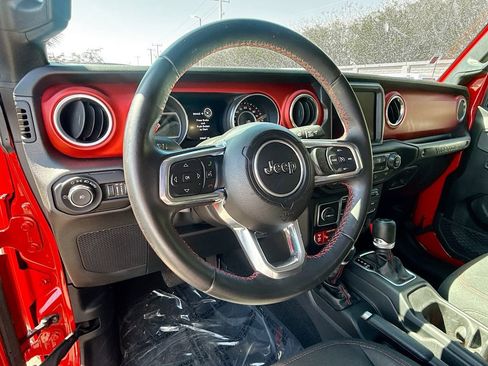 Used 2021 Jeep Wrangler Unlimited Rubicon image 12