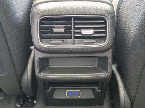 New 2026 Mercedes-Benz GLE 450 4MATIC image 16