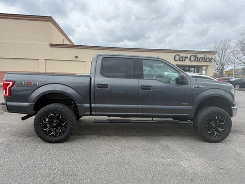 Used 2017 Ford F150 XLT image 7