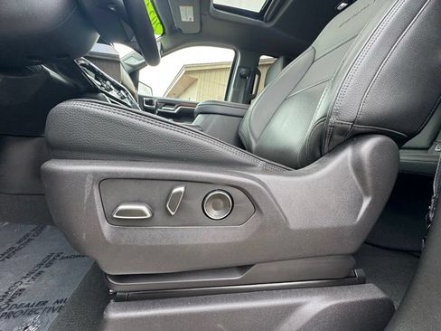 Used 2024 GMC Sierra 1500 Denali w/ Technology Package AWD/4WD image 20