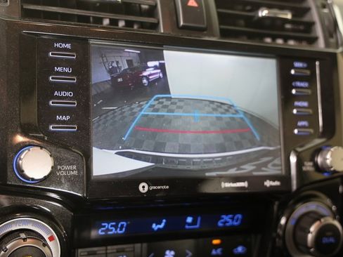 Used 2021 Toyota 4Runner TRD Off-Road Premium image 12