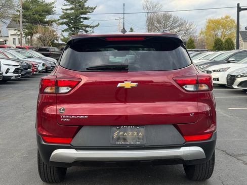 Used 2025 Chevrolet TrailBlazer LT AWD/4WD image 10