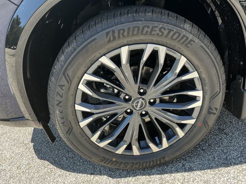 New 2026 Nissan Rogue Platinum AWD/4WD image 12