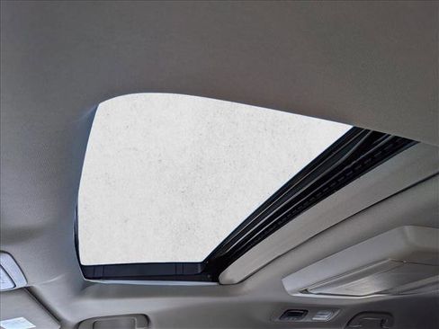 Used 2019 Honda Odyssey Touring image 14
