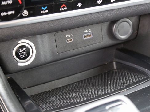 Used 2021 Nissan Rogue SL w/ Premium Package image 25