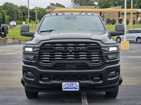 New 2026 RAM 3500 Tradesman AWD/4WD image 2