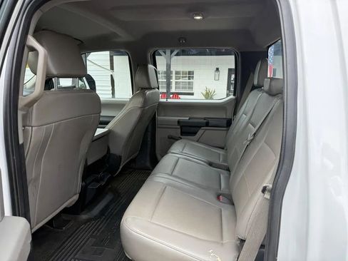 Used 2017 Ford F550 4x4 Crew Cab Super Duty image 28